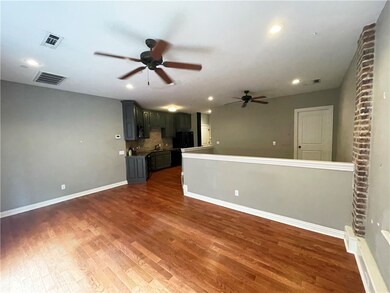 21 E Center St unit 204, Fayetteville, AR 72701 - photo 4