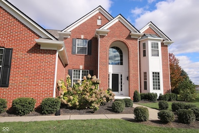 11833 Walker Ln, Fishers, IN 46037 - photo 2