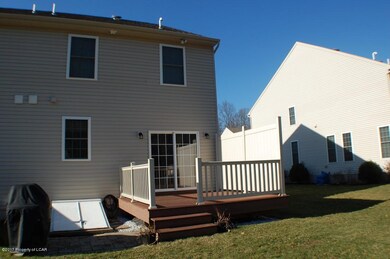 218 Twins Ln, Mountain Top, PA 18707 - photo 2