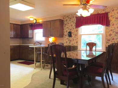 444 Netherfield St NW, Comstock Park, MI 49321 - photo 6