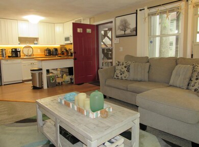 70 Cape Dr unit 8B, Mashpee, MA 02649 - photo 5