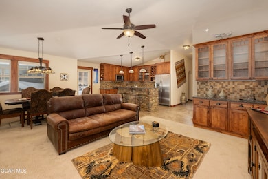 202 Cozens Pointe H301 pic 16