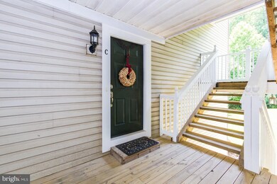 9224 Cardinal Forest Ln unit C, Lorton, VA 22079 - photo 2