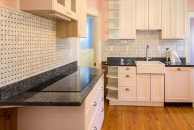 28 Avalon Rd unit 1, Milton, MA 02186 - photo 3