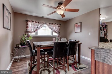 1211 Leiper St, Crum Lynne, PA 19022 - photo 5