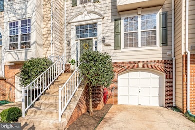 46861 Graham Cove Square, Sterling, VA 20165 - photo 2