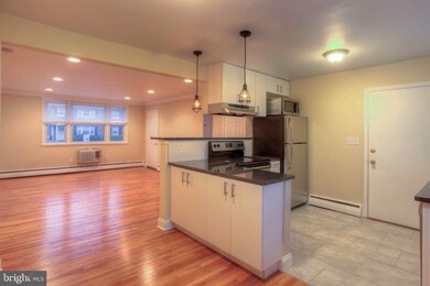 5 W Golf Club Ln unit C4, Paoli, PA 19301 - photo 4