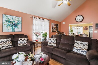 332 Martina Dr, Chambersburg, PA 17201 - photo 7