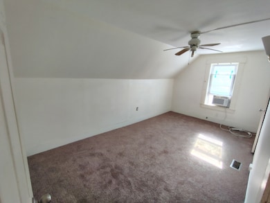 101 W Hollis St unit 2, Nashua, NH 03060 - photo 3