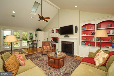 5001 King Solomon Dr, Annandale, VA 22003 - photo 7