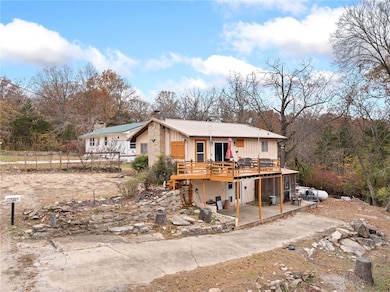 311 W Hazelwood Dr, Lead Hill, AR 72644 - photo 2