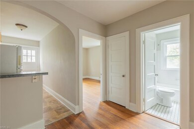 819 W 51st St unit 4, Norfolk, VA 23508 - photo 4