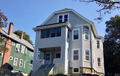 63 Manthorne Rd unit 1, West Roxbury, MA 02132 - photo 6