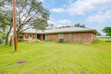 4601 Azle Hwy, Weatherford, TX 76085 - photo 2