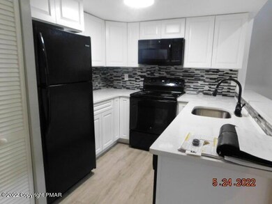 45 Dragon Fly Cir, Stroudsburg, PA 18360 - photo 4