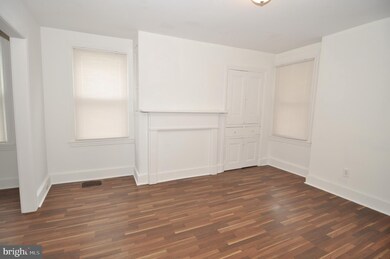 360 New York Ave, Columbus, NJ 08022 - photo 3