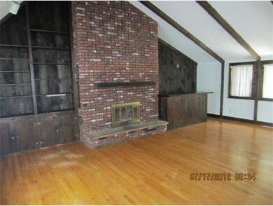 302 Grove St, Randolph, MA 02368 - photo 2