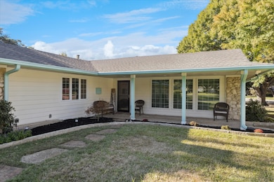 6052 Wrigley Way, Fort Worth, TX 76133 - photo 4