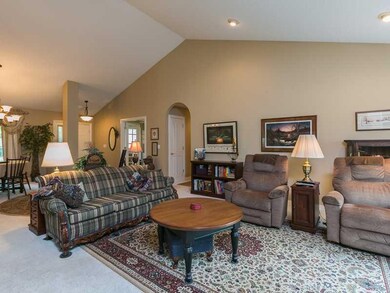 32 Cambria Dr, Bella Vista, AR 72715 - photo 4