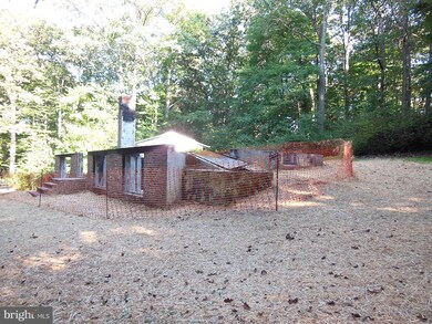 729 Buckhorn Rd, Sykesville, MD 21784 - photo 2