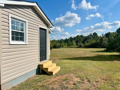 340 Green Farm Rd, Chesnee, SC 29323 - photo 5