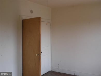 71 Macdade Blvd, Darby, PA 19023 - photo 6