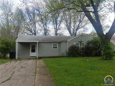 2424 SW Mission Ave, Topeka, KS 66614 - photo 3