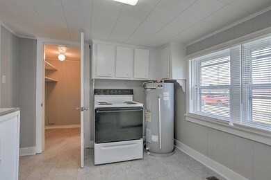 607 E Pine St, Johnson City, TN 37601 - photo 4