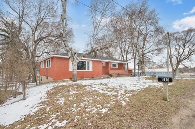 810-HendersonSt-BigRapids-31