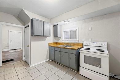 2519 Montgall Ave, Kansas City, MO 64127 - photo 6