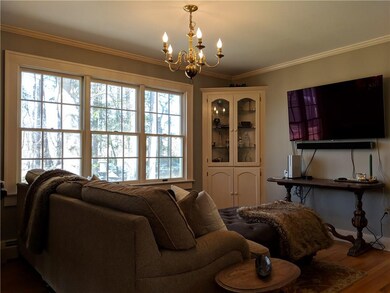Formal Dining Room/Den