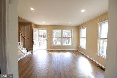 410 Clifford Ave, Alexandria, VA 22305 - photo 5