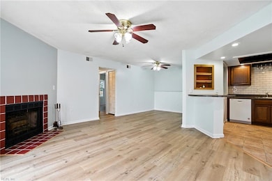 2115 Rocky Point Run unit A, Chesapeake, VA 23320 - photo 3