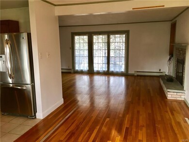 3554 Dillingersville Rd, Zionsville, PA 18092 - photo 6