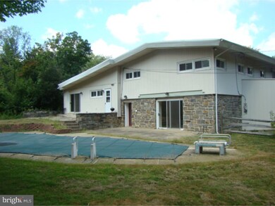 301 Clairemont Rd, Villanova, PA 19085 - photo 3