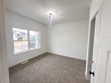 1815 E Kyle Cir, Beloit, WI 53511 - photo 7