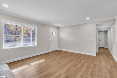 118 Whitmire Rd, Easley, SC 29640 - photo 5