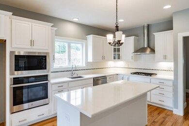 64 Watch Hill Rd unit 64, Enfield, CT 06082 - photo 5