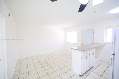 7155 W 14th Ct unit 17, Hialeah, FL 33014 - photo 4