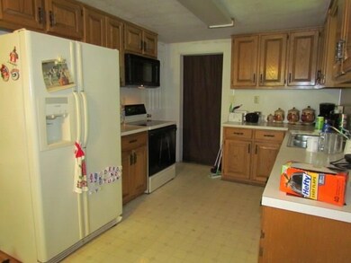 unlisted-address, Elkins, AR 72727 - photo 6