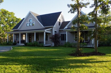 111 Oak Ln, Vineyard Haven, MA 02568 - photo 3