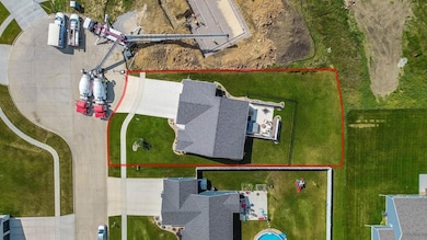 118 Goldcrest Ct, Waterloo, IA 50701 - photo 4