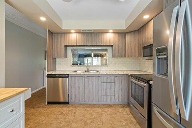 2301 Lucaya Ln unit 4, Coconut Creek, FL 33066 - photo 2