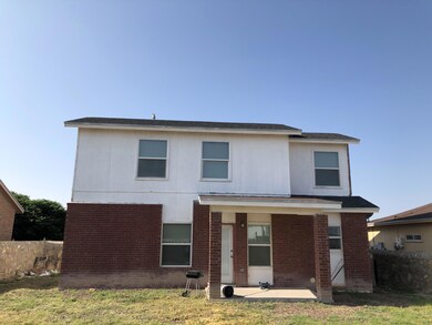 14319 Desierto Bonito St, Horizon City, TX 79928 - photo 4