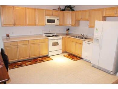 150 Woodland Loop unit B, Lincoln, NH 03251 - photo 6