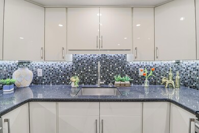 5132 N 31st Way unit 138, Phoenix, AZ 85016 - photo 4