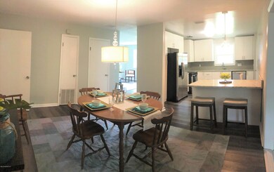 6840 Snow White Dr, Jacksonville, FL 32210 - photo 6