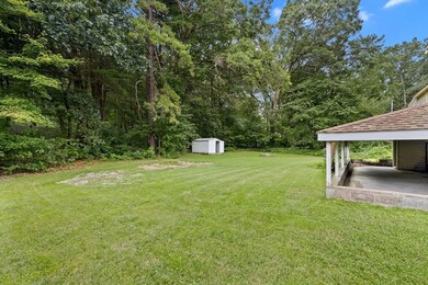 18 Stuart St, Oxford, MA 01540 - photo 4