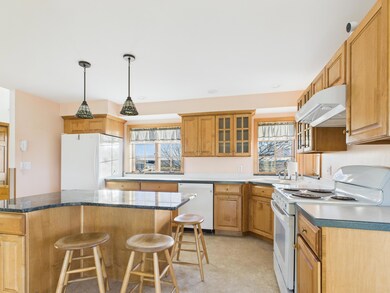 CAM05521G0-PR0043-STILL008