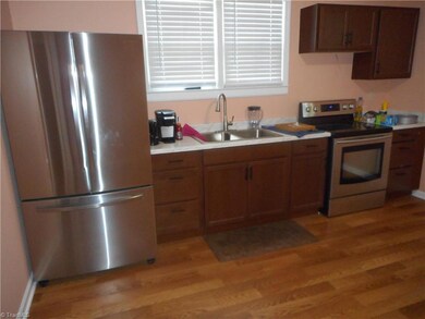 1660 NE Ashley School Cir, Winston Salem, NC 27105 - photo 4